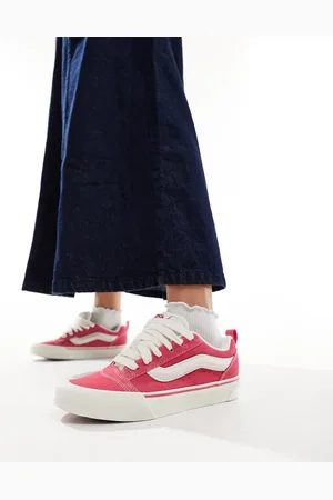 Vans Knu Skool trainers in and white