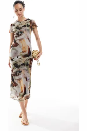 New Look Mesh short sleeve midi dress in pattern