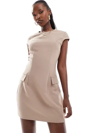 Kaiia Tailored pocket detail cap sleeve mini dress in taupe