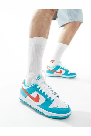 Nike Dunk Low Retro trainers in and blue