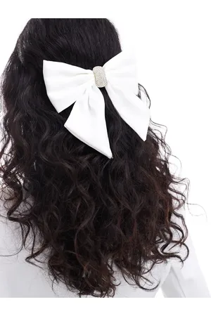 Sui Ava Bridal hair bow in