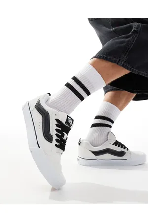 Vans Knu Skool trainers in suede