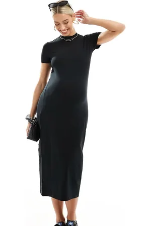 Mama;licious Mamalicious Maternity short sleeve jersey midi dress in