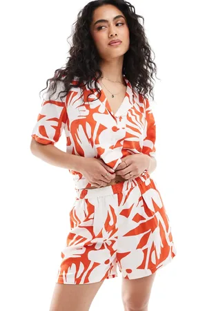 ONLY High waist relaxed short co-ord in abstract flower print
