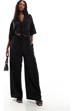Ax Paris Textured wide leg trousers co-ord in