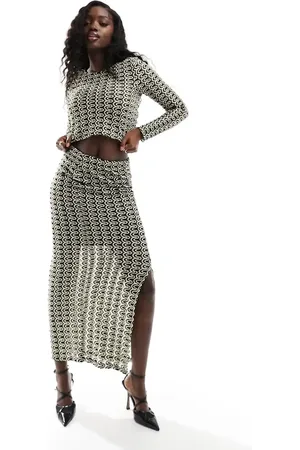 Y.A.S Y.A.S slit front maxi skirt co-ord in black & white wavy stripe