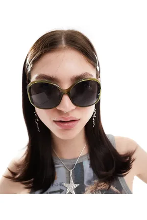Monki Oversized round sunglasses in