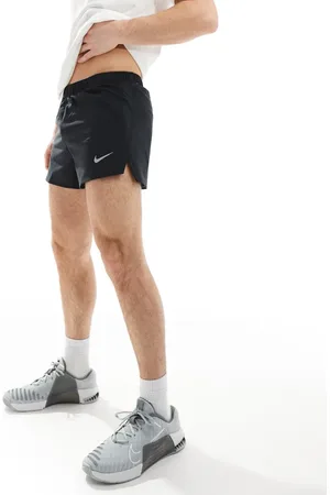 Nike 3inch short in