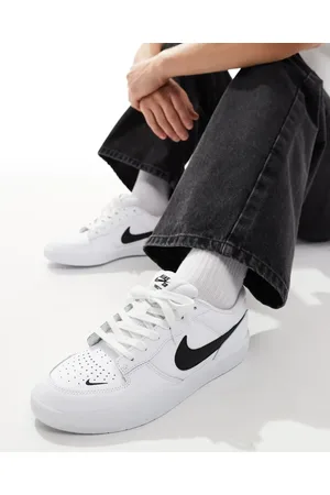 Nike Force 58 trainers in and black