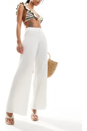 ONLY Loose fit plisse trouser in off