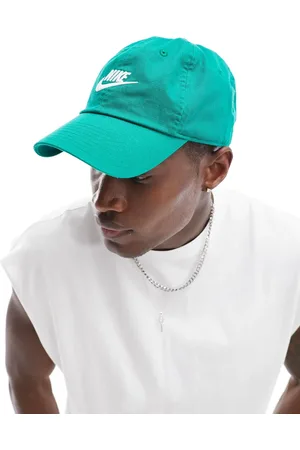 Nike Club logo cap in