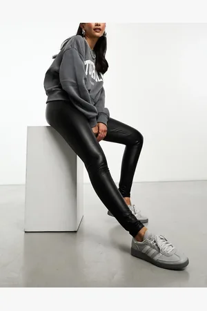 VERO MODA Leather look leggings in