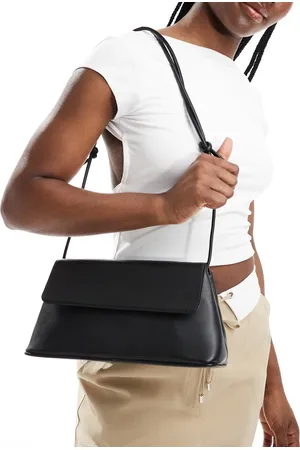 Object Leather shoulder bag in