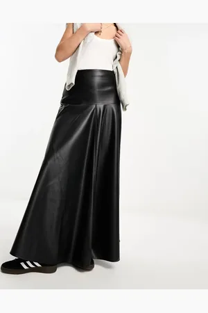 Miss Selfridge Faux leather maxi skirt in