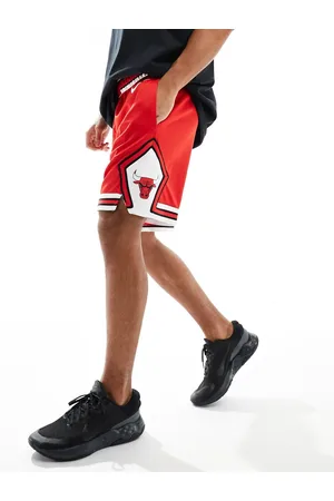 Nike NBA Unisex Chicago Bulls swingman shorts in
