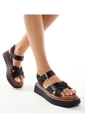 River Island Flatform in