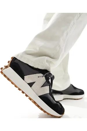 New Balance 327 sneakers in and beige- exclusive to ASOS