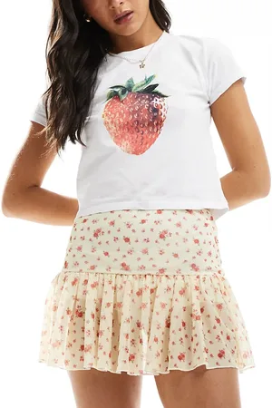 Miss Selfridge Ruffle detail mini skirt in ditsy floral print