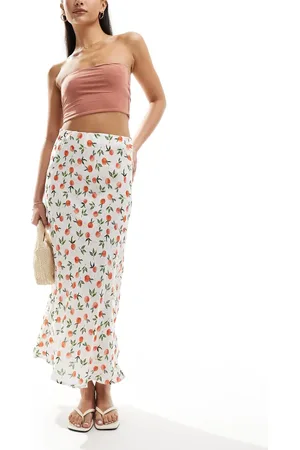 Pieces® Side slit midi skirt in cream print