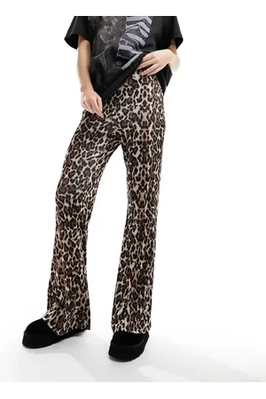 ONLY Ribbed flared trousers in leopard print