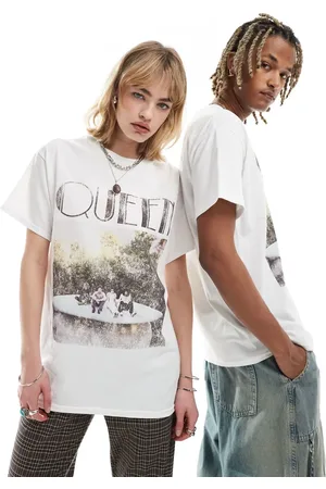 Reclaimed Unisex Queen licensed t-shirt in