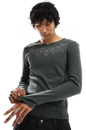 Reclaimed Notch neck tee in khaki