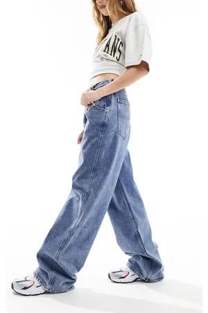 Tommy Hilfiger Daisy low waisted baggy jeans in mid wash