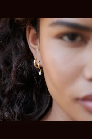 Daisy London Wave hoop earrings in 18ct plated sterling silver