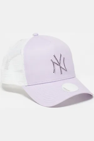 New Era NY Yankees trucker cap with rhinestone logo in lilac