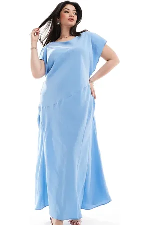ASOS ASOS DESIGN Curve sleeveless crew neck maxi dress in