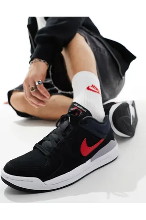 Jordan Stadium 90 trainers in and red