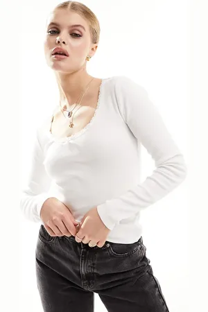 New Look Bow lace trim sweetheart neck long sleeve top in off