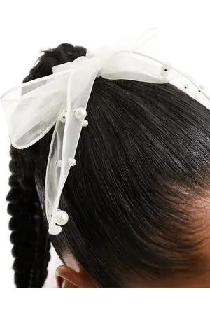 True Decadence Pearl detail organza hair bow in