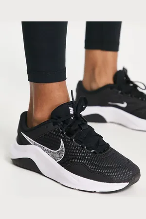Nike Legend Essential 3 NN trainers in black and