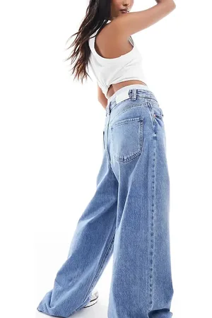 Stradivarius Petite wide leg jean with boxer waist in medium