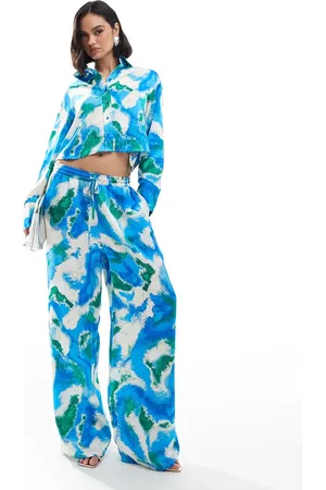 VERO MODA Satin wide leg trouser co-ord in abstract print