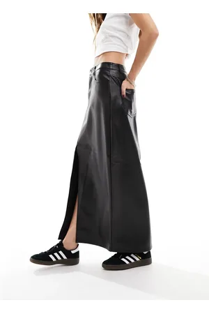 VILA Leather look midi skirt in