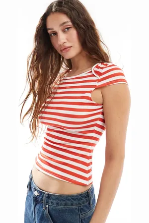 Daisy Street 90s fitted baby tee in red and white stripe