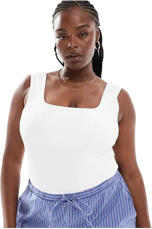 In The Style Sculpt and control scoop neck bodysuit in