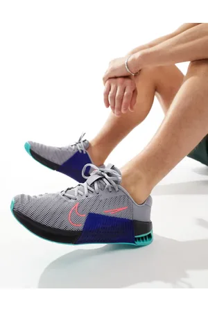 Nike Metcon 9 trainers in