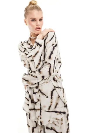 Iisla & Bird Tie dye over sized long sleeve crop beach shirt in cream