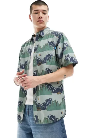 Kavu Short sleeve mountain print shirt in