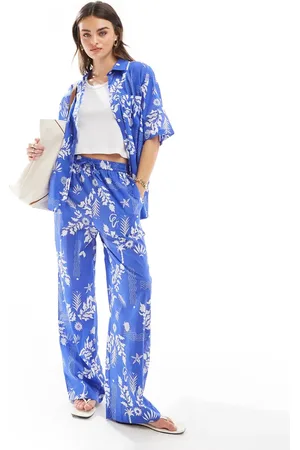 Iisla & Bird I resort printed beach trouser co-ord in
