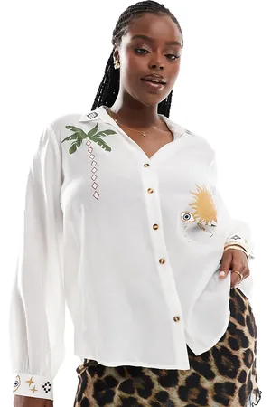 Never Fully Dressed Miley shirt in holiday print