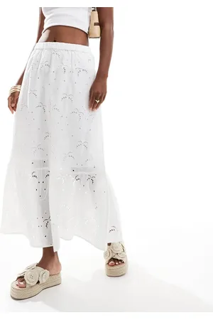 New Look Broderie tiered midi skirt in