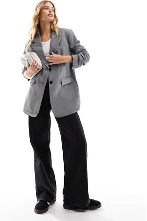 Y.A.S Y.A.S ruched sleeve stand alone blazer in