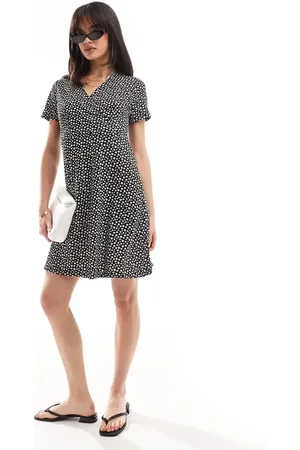 Pieces® Wrap mini dress in floral
