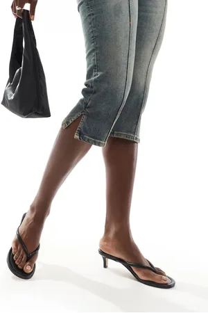 MANGO Mini heel with thick toe strap in
