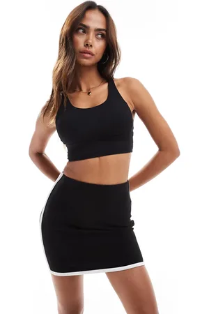 Tala Skinluxe crossback sports bra in