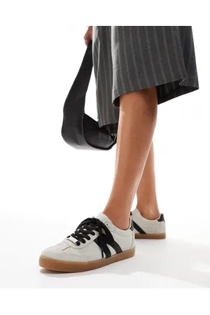 Schuh Marnie gum sole trainers in off suede